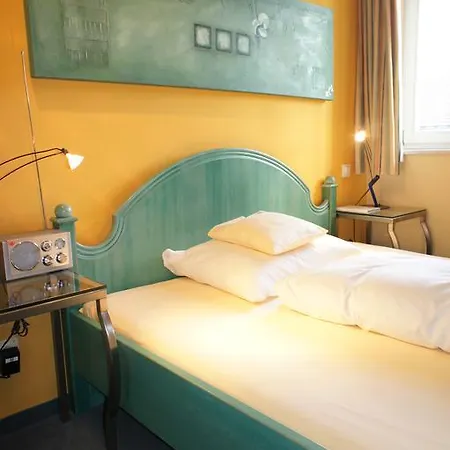 Angerresidenz מלון צוויזל